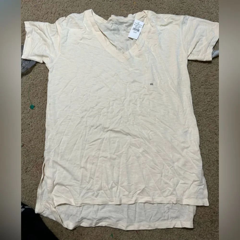 American Eagle Tshirt NWT